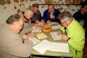 phoca_thumb_l_109 06.02 2011 urh- podolnica ocenjevanje suhih klobas 001 65